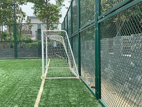 球場(chǎng)圍網(wǎng)圖片2