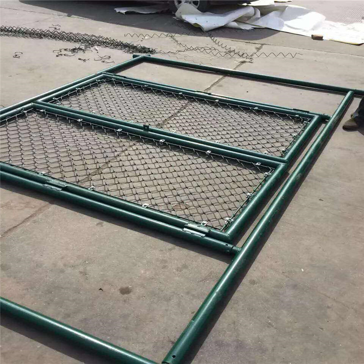 編織網(wǎng)隔離柵圖片4