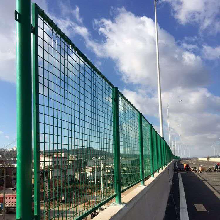 防拋網隔離柵圖片1