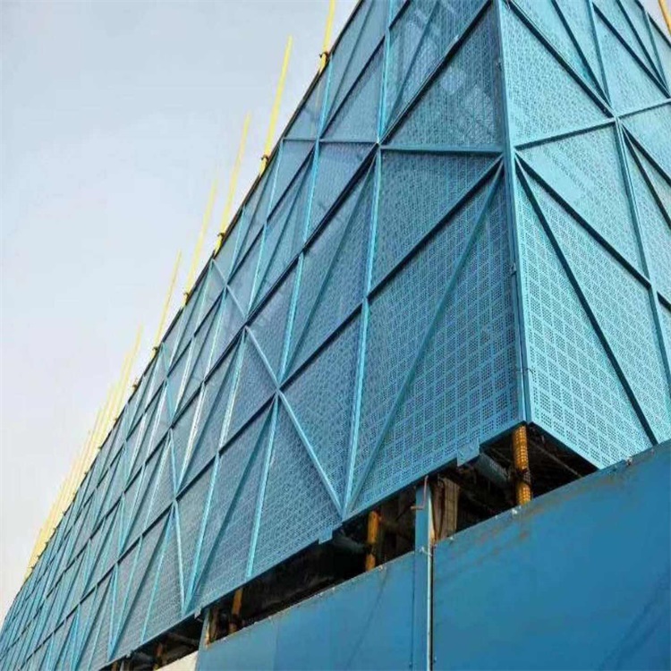 沖孔板護欄圍擋圖片4