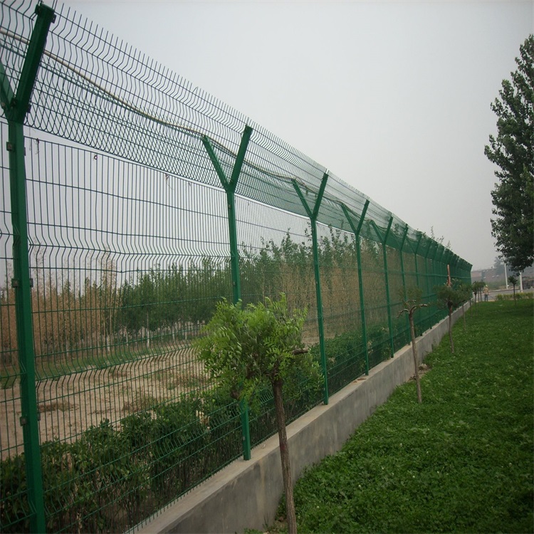 光伏電站圍欄網(wǎng)圖片4