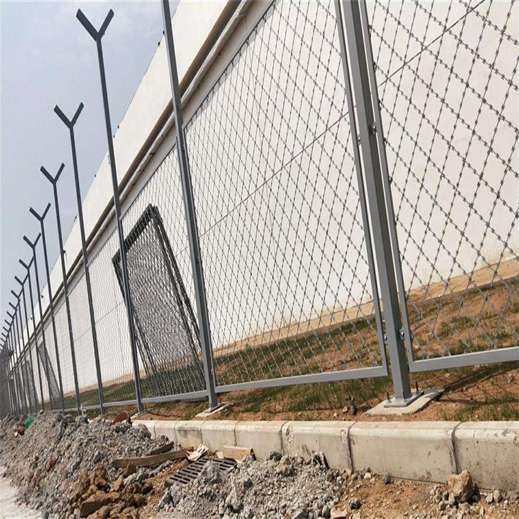 上海刀片刺繩圍欄網圖片4
