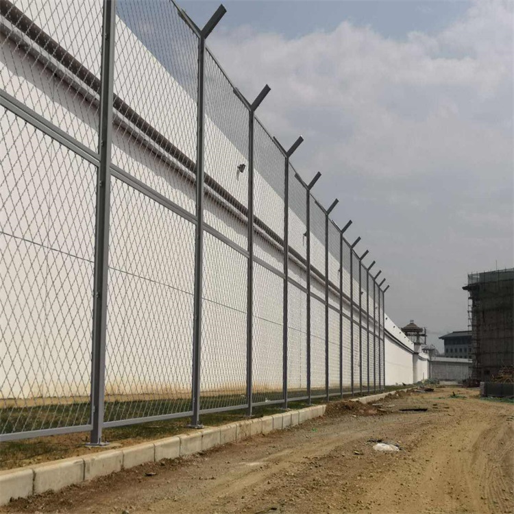 戒毒所刀刺鋼網墻圖片1