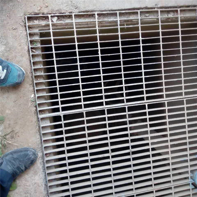 電廠平臺(tái)鋼格板圖片1