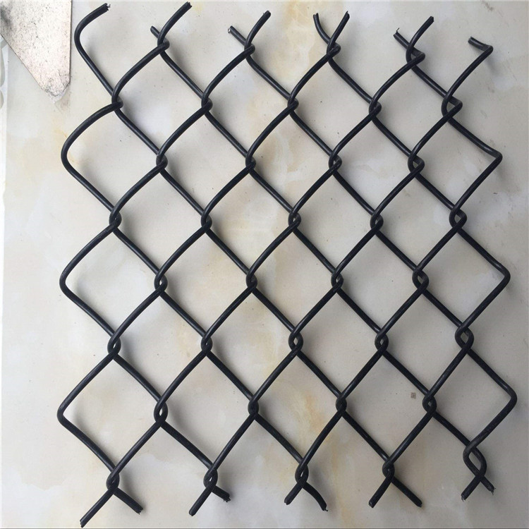 上海菱形孔綠色鐵絲網圖片2