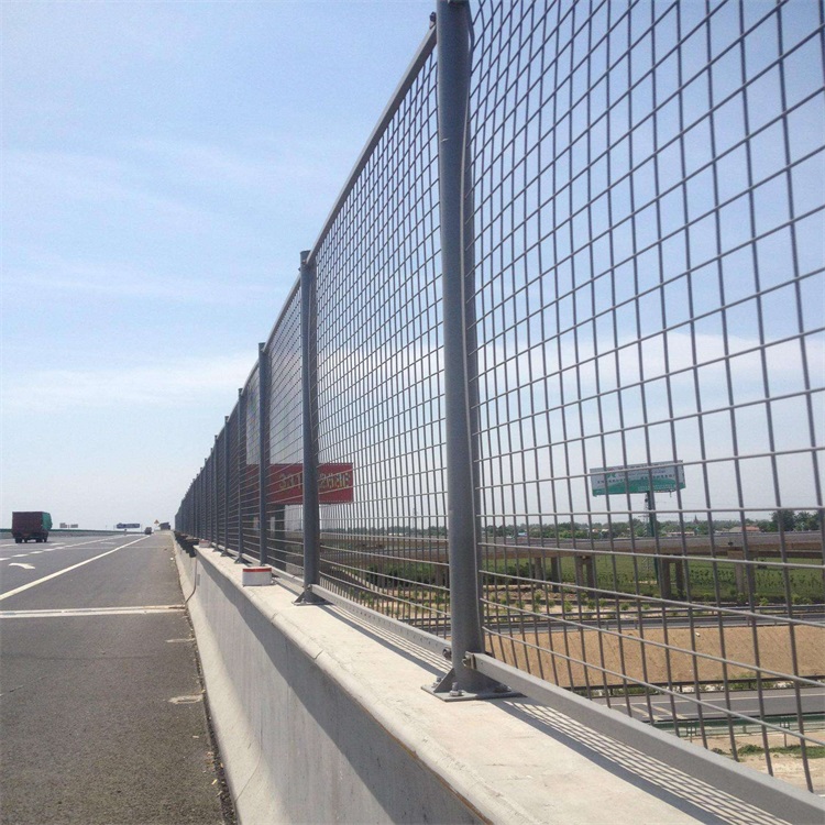 高架橋防拋網(wǎng)預(yù)埋件圖片4