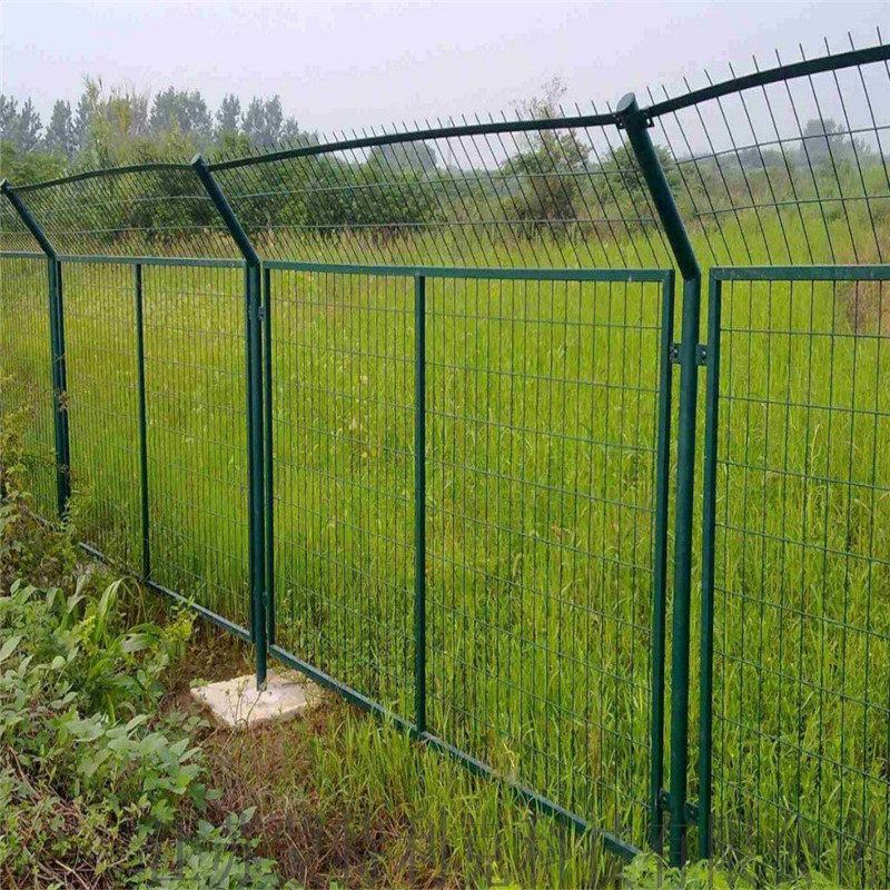 鐵絲網隔離柵圖片1