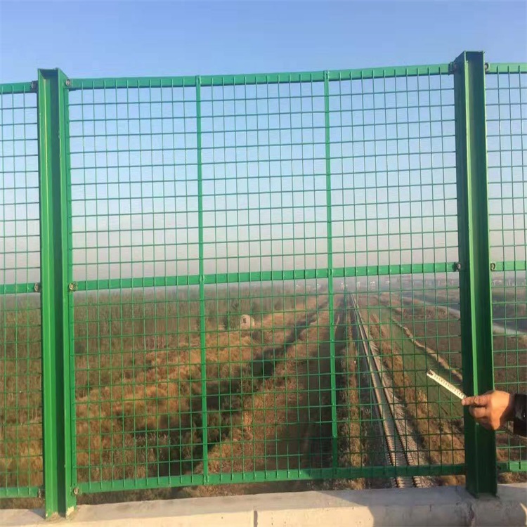 橋梁兩側防拋網圖片1