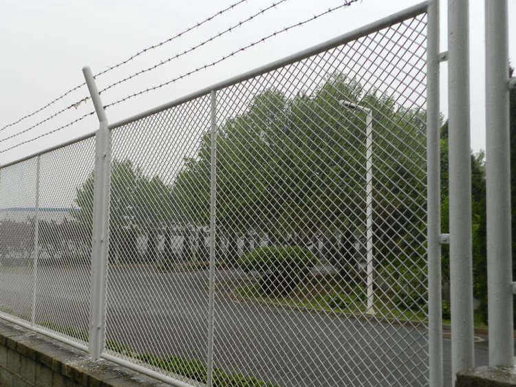 上海綜合保稅區倉庫圍網施工組織設計圖片4