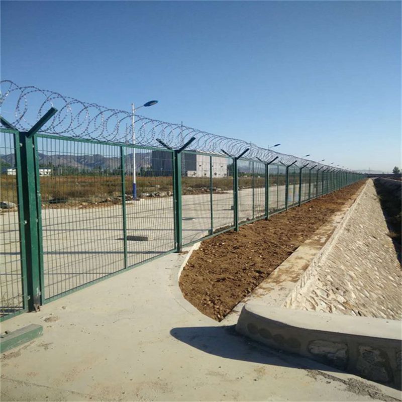 監獄鋼網墻之Y型安全防御護網圖片2