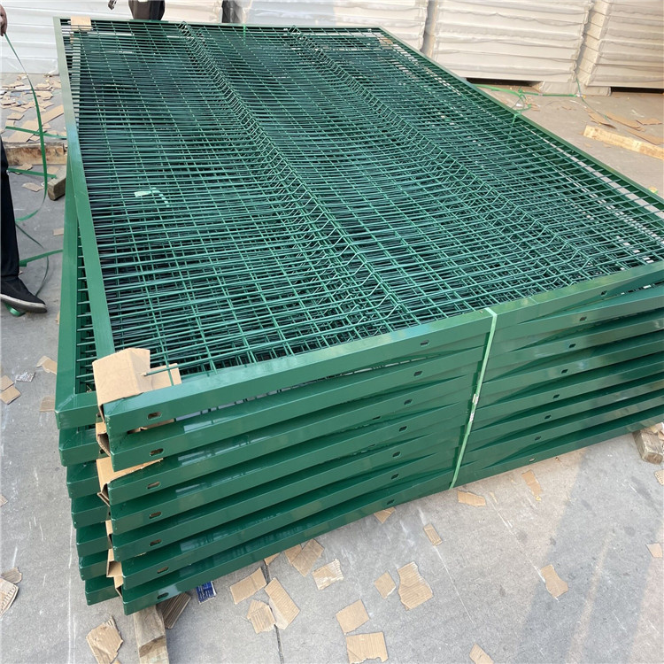 機場飛行區鋼筋網圍界圖片4