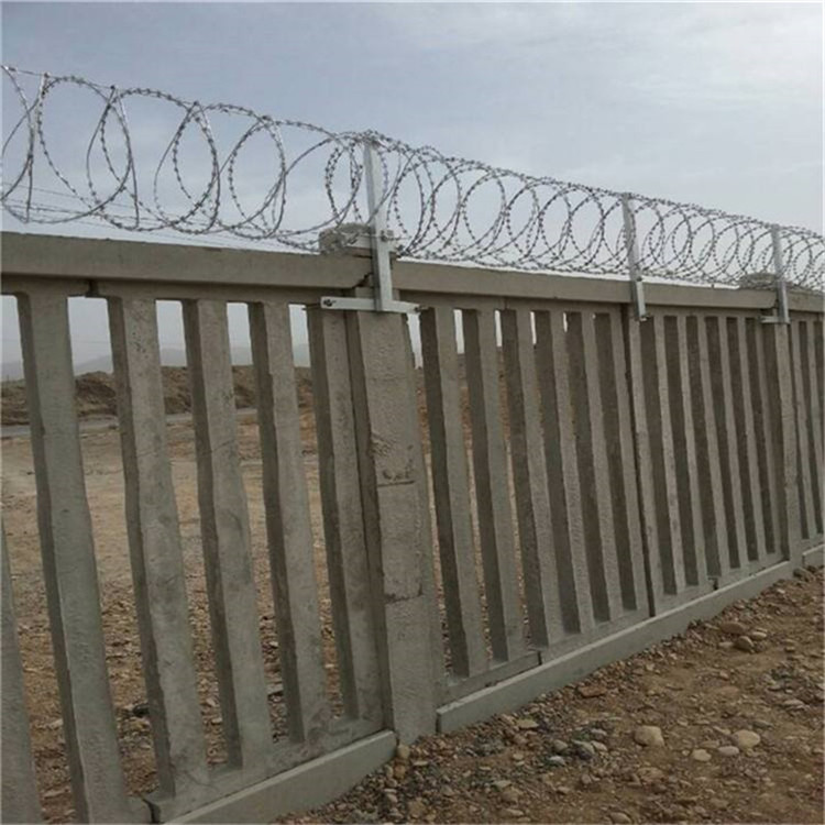 上海蛇腹型刀刺網(wǎng)圖片3