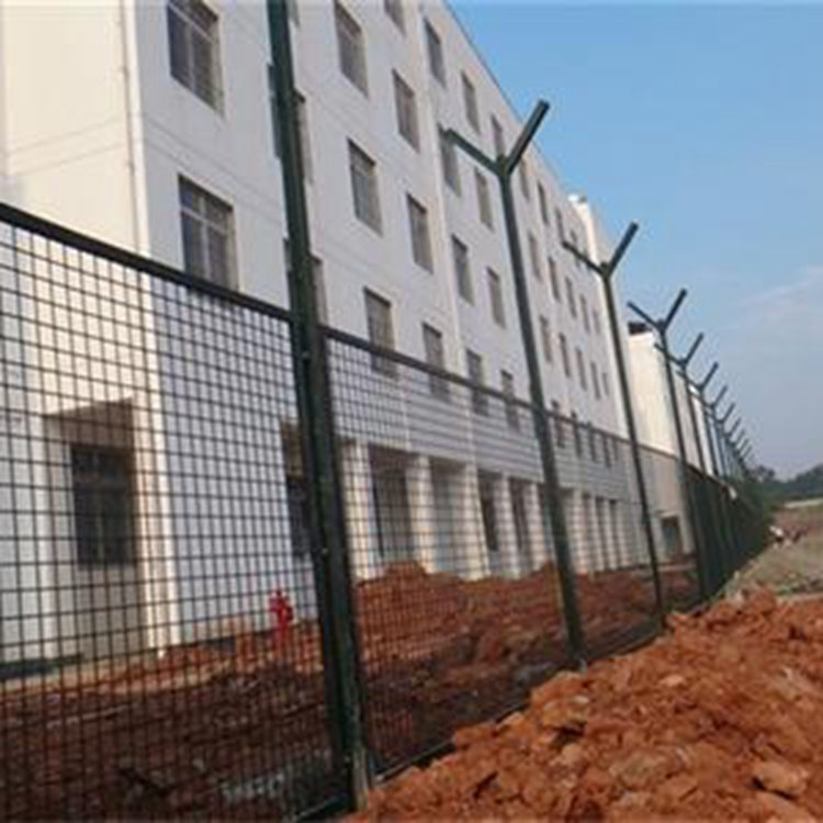 看守所隔離鋼網(wǎng)墻圖片1